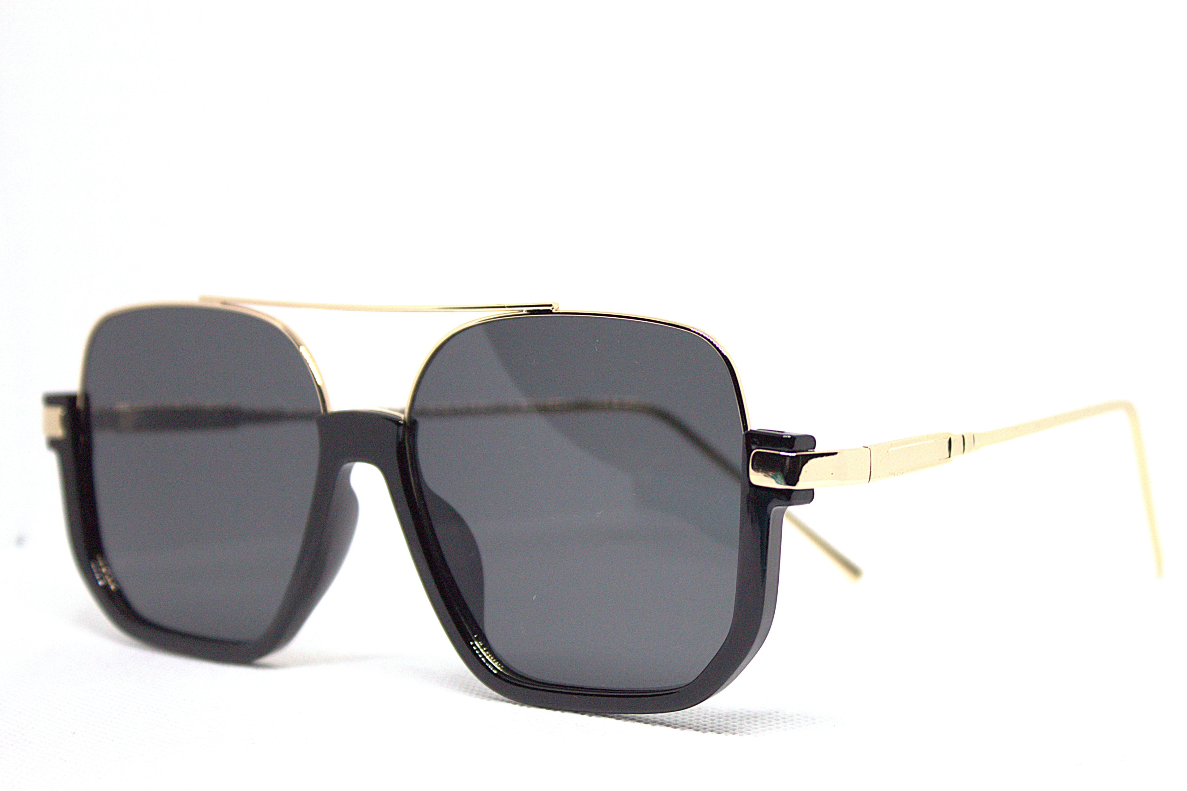 View - Unisex